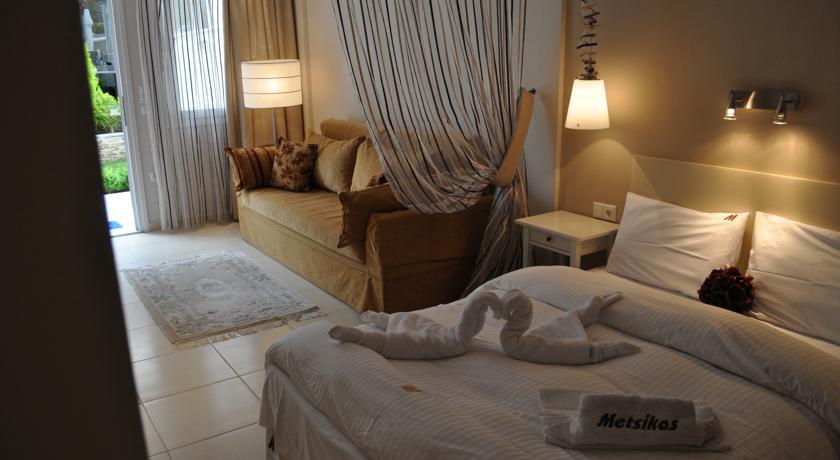 Metsikas Residence Лименас Стая снимка